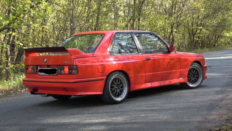 BMW M3 E30 – «пацанский» автомобиль из 90-х